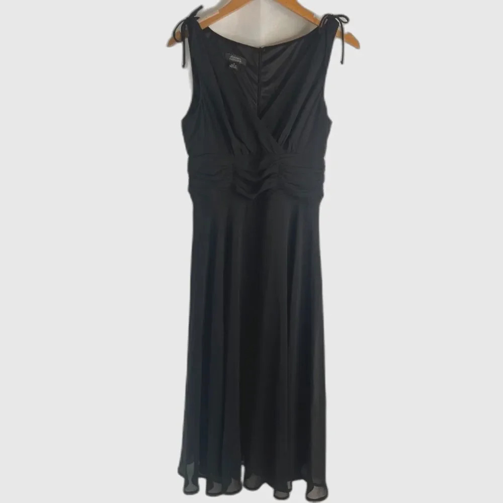 Dressbarn NWT Black Sleeveless Vneck Fit‎ & Flare Chiffon Skirt Dress Sz 8
